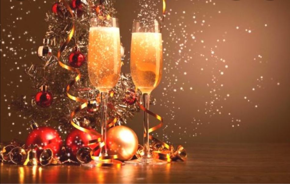 PRAZNICI NAM STIŽU - LAST MINUTE !